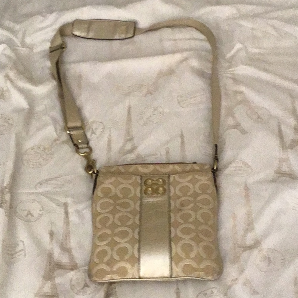 A handbag